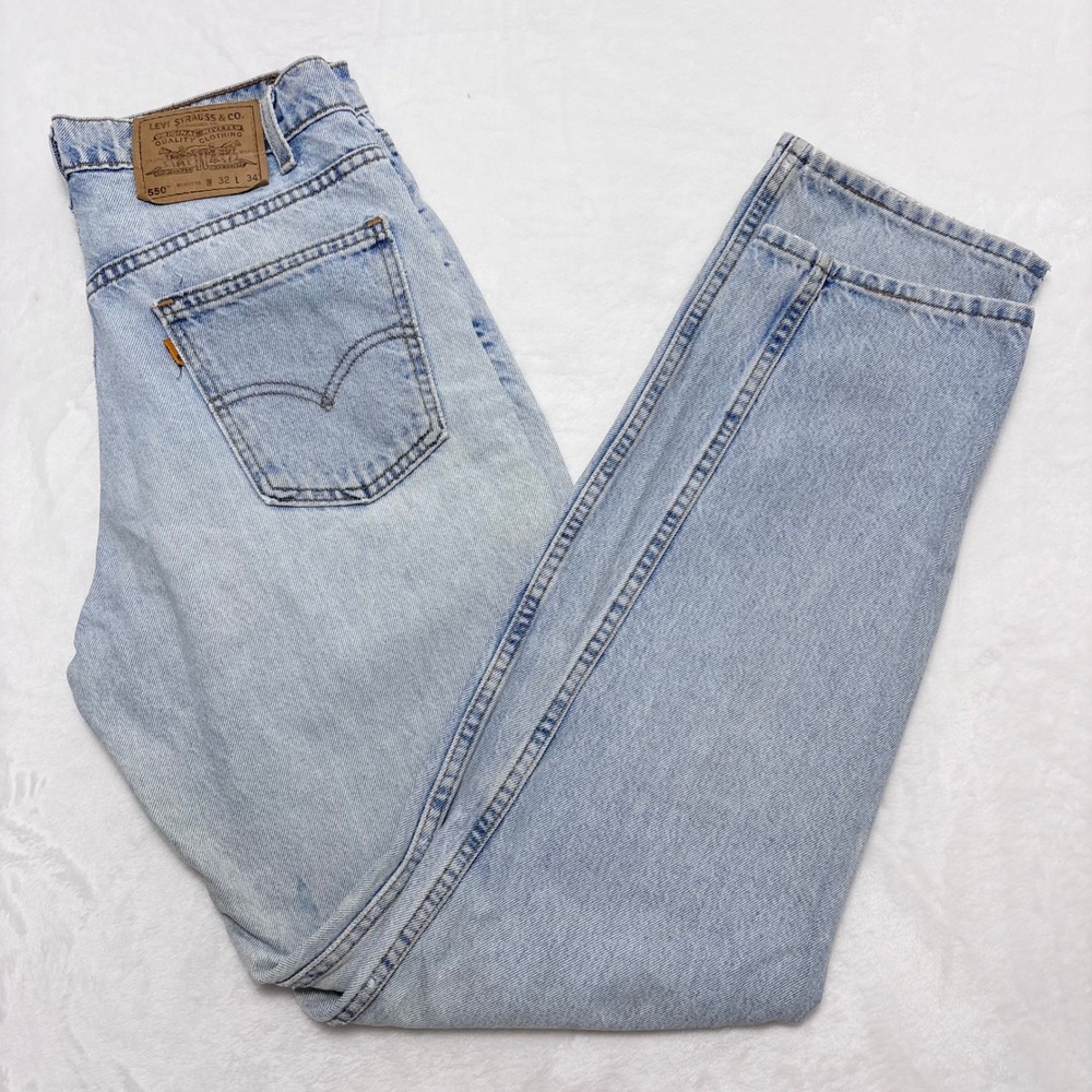 90s Grunge Levi's 550 Orange Tab Light Wash Distressed Denim Jeans 32x34 USA